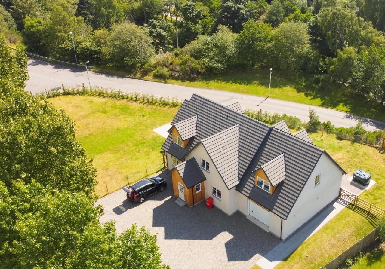 Braeside - Family Home In Nethy Bridge Zewnętrze zdjęcie